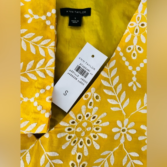 Ann Taylor Eyelet Dress - Picture 5 of 7